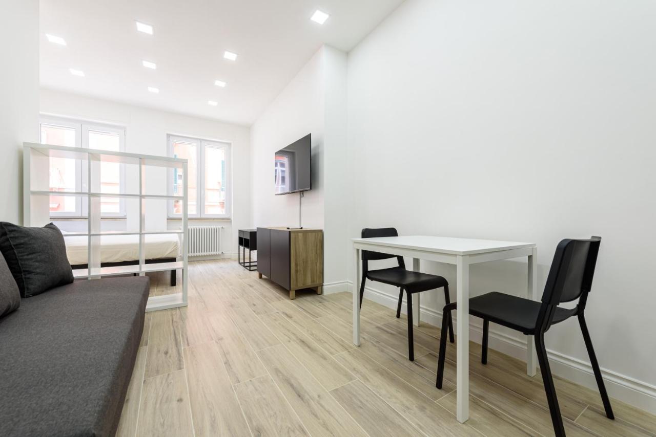 נאפולי Tommaseo Seaside Apartments מראה חיצוני תמונה