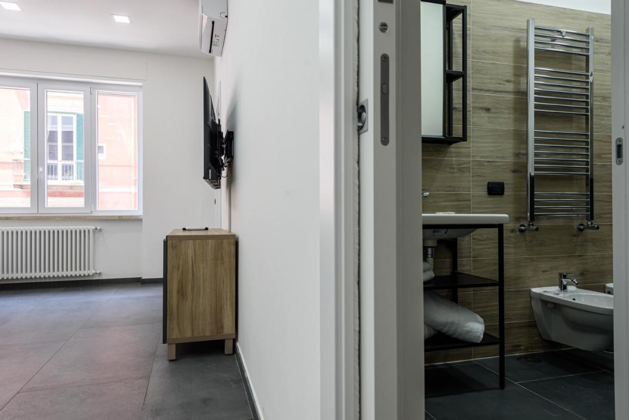 נאפולי Tommaseo Seaside Apartments מראה חיצוני תמונה